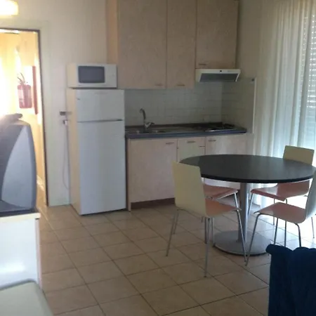 In 21394 Apartment
